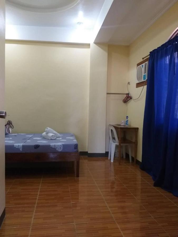 Divine Castle Travelers Inn Coron