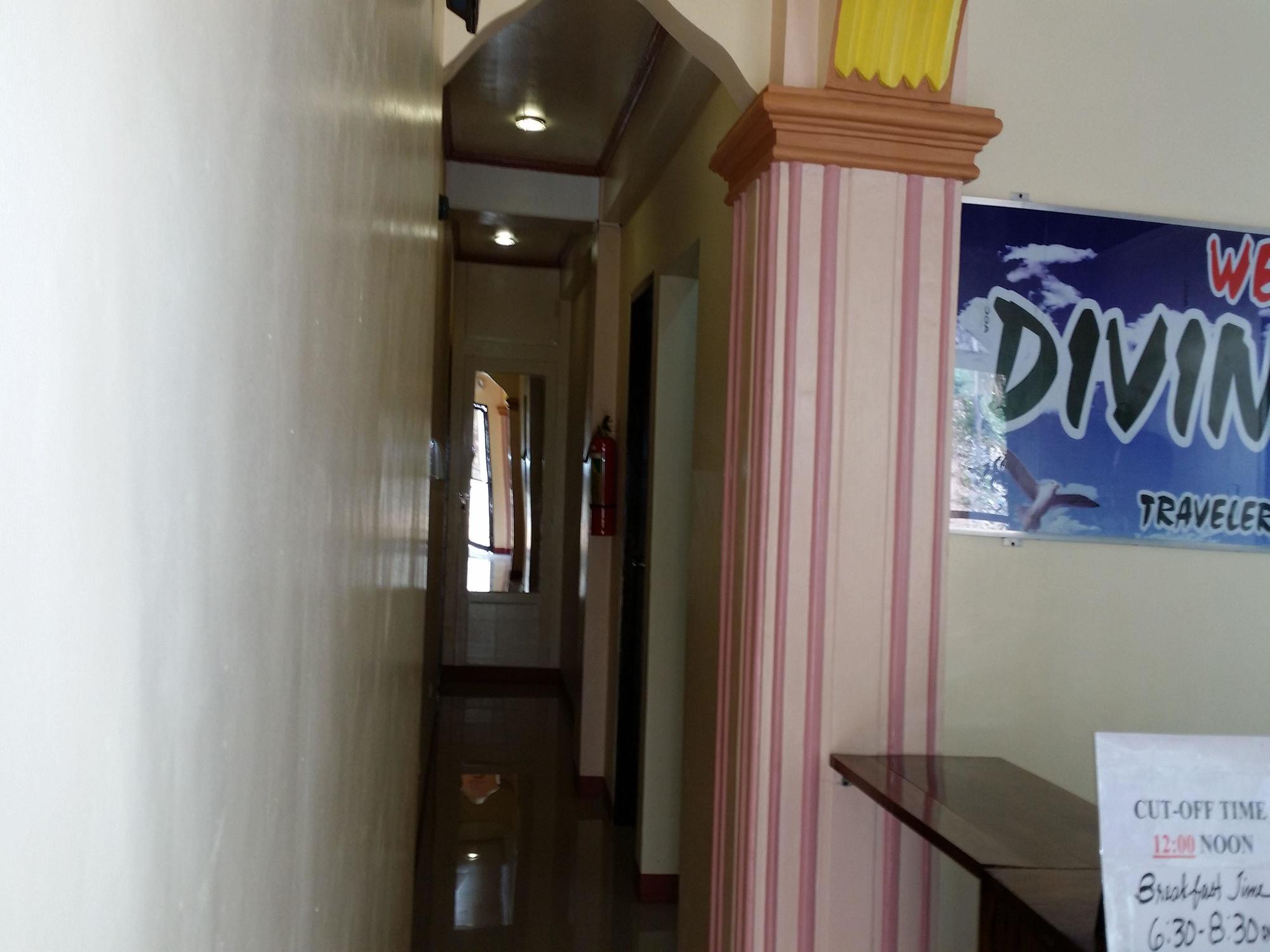 Divine Castle Travelers Coron